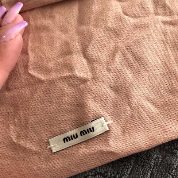 Miu Miu linen storage pouch for leather goods - Picture 2 of 4